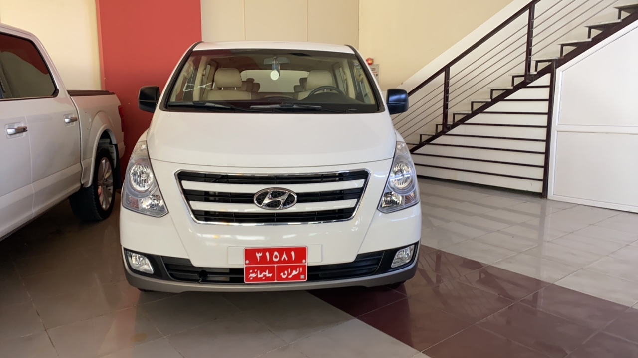 Hyundai H-1